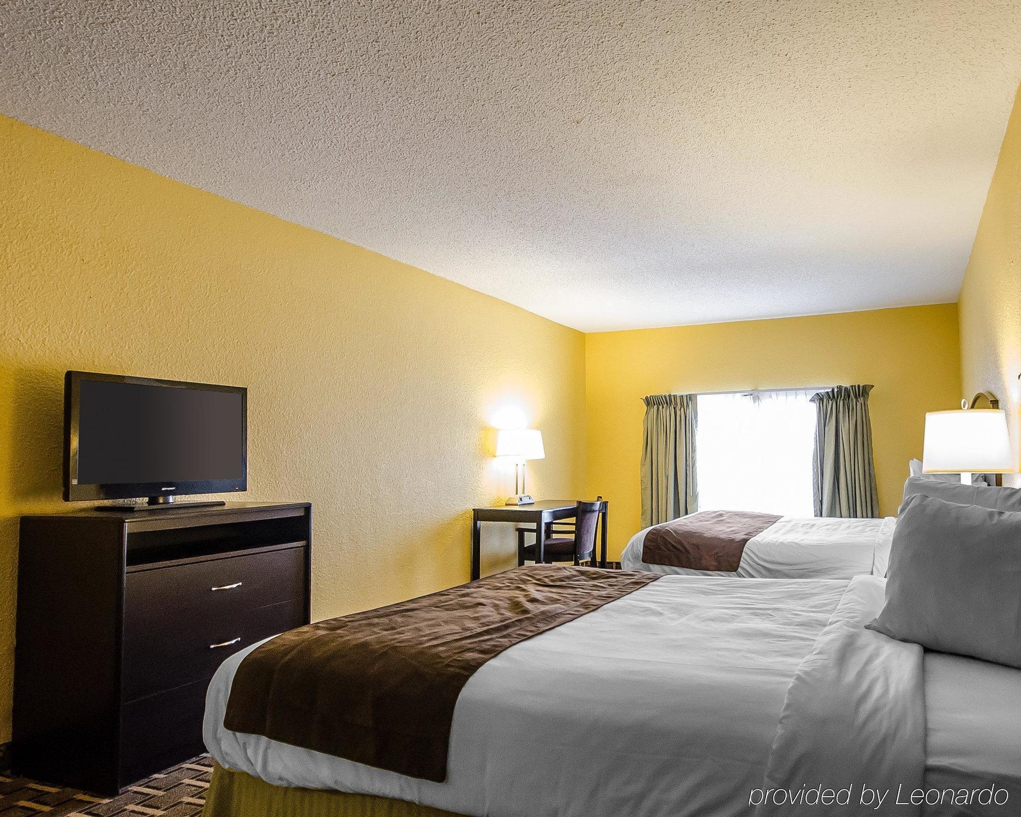 Quality Inn Vincennes Extérieur photo