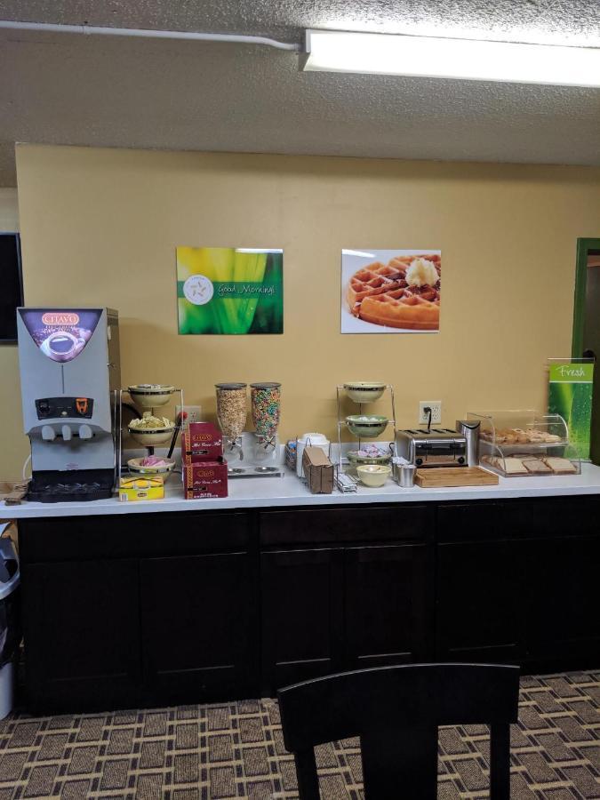 Quality Inn Vincennes Extérieur photo